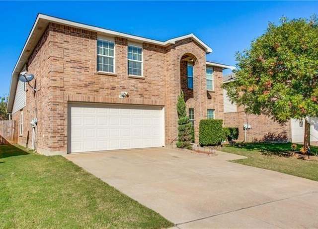 Property at 948 Stone Chapel Way, Fort Worth, TX 76179, 4 beds, 2.5 baths