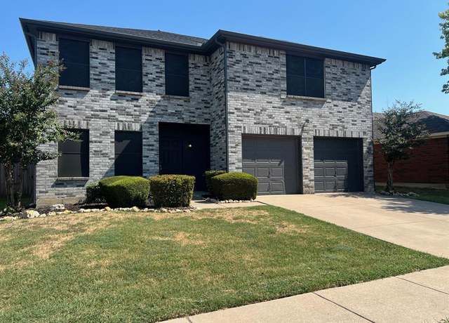 Property at 616 Destin Dr, Fort Worth, TX 76131, 3 beds, 2.5 baths