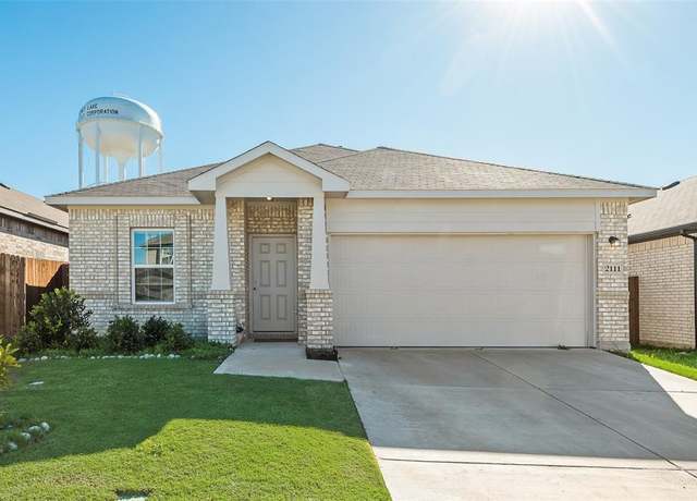 Property at 2111 Callahan Dr, Forney, TX 75126, 4 beds, 2 baths