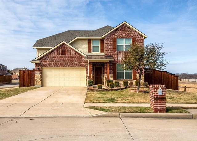 Property at 3456 Canyon Lake Dr, Little Elm, TX 75068, 4 beds, 3.5 baths