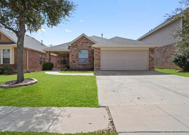 Property at 5028 Gadsden Ave, Fort Worth, TX 76244, 3 beds, 2 baths