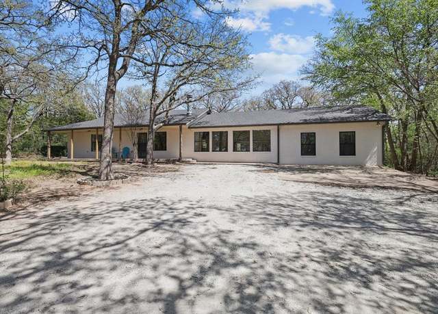Property at 2446 Neely Trl, Valley View, TX 76272, 3 beds, 3 baths