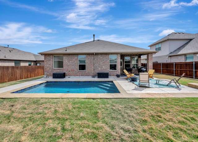 Property at 560 Camber St, Saginaw, TX 76131, 4 beds, 2 baths