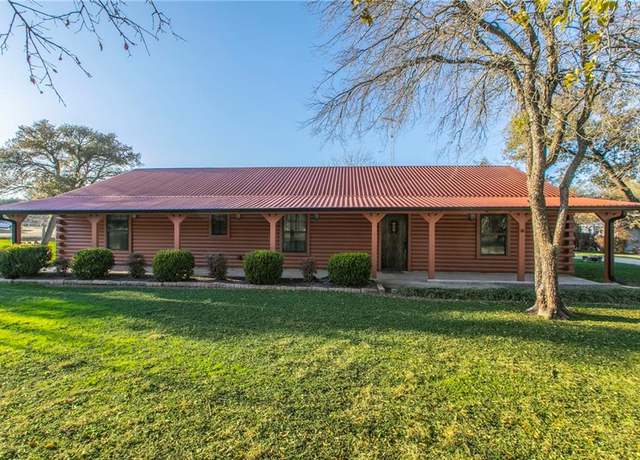 Property at 2535 Garrett Ln, China Spring, TX 76633, 4 beds, 2 baths