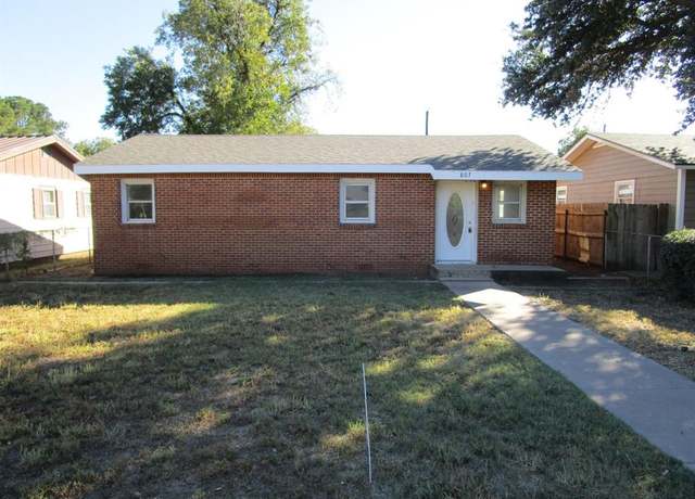 Property at 807 SE 2nd St, Knox City, TX 79529, 3 beds, 1 bath