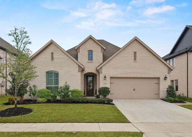 Property at 3720 Maxdale Dr, Prosper, TX 75078, 3 beds, 2.5 baths