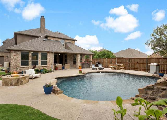 Property at 11501 Twining Branch Cir, Fort Worth, TX 76052, 4 beds, 3.5 baths