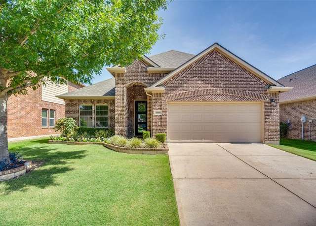 Property at 11805 Parade Dr, Frisco, TX 75036, 3 beds, 2 baths