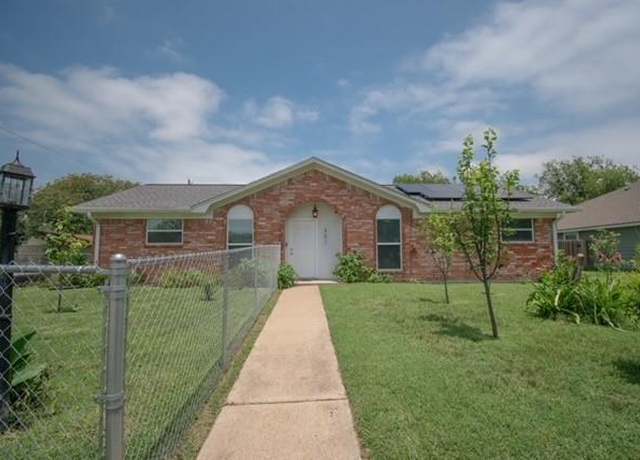 Property at 301 Patricia St, Lacy Lakeview, TX 76705, 3 beds, 2 baths