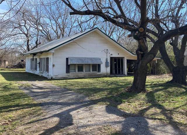 Property at 503 N Milam Ave, Richland, TX 76681, 2 beds, 1 bath