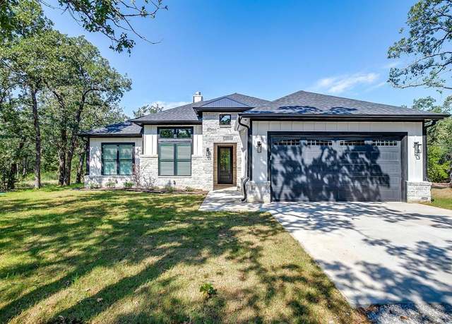 Property at 276 Private Road 3204, Bridgeport, TX 76426, 4 beds, 2 baths