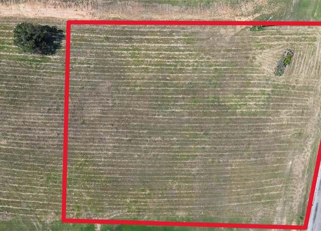 Property at 601 Williamson Rd, Granbury, TX 76048