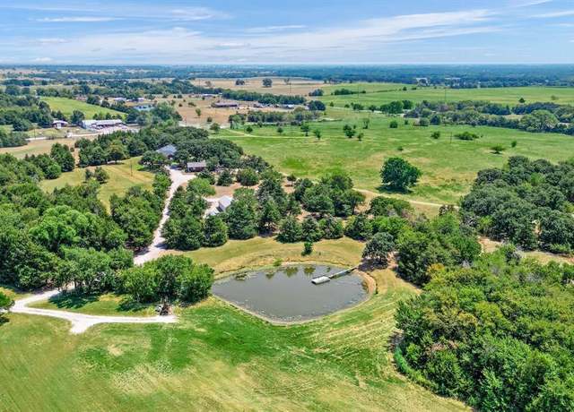 Property at 12854 E US Highway 82, Whitesboro, TX 76273, 3 beds, 2.5 baths