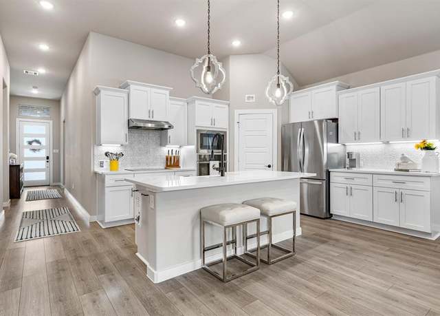 Property at 1363 Tecoma Trl, Justin, TX 76247, 4 beds, 2 baths