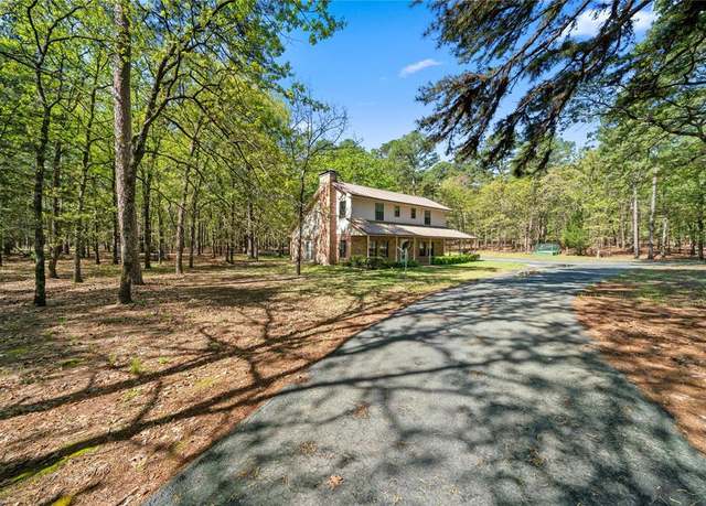Property at 1330 Private Road 7905, Hawkins, TX 75765, 3 beds, 3 baths