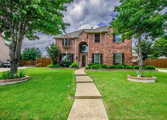 Property at 821 Meadowlark Dr, Murphy, TX 75094, 5 beds, 3.5 baths