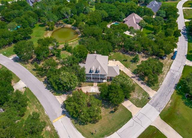 Property at 103 Acorn Ln, Aledo, TX 76008, 4 beds, 3.5 baths