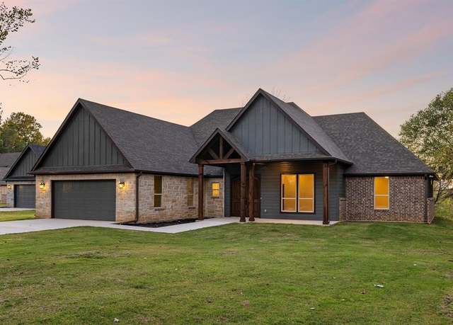 Property at 4836 S Theresa, Denison, TX 75020, 4 beds, 2.5 baths
