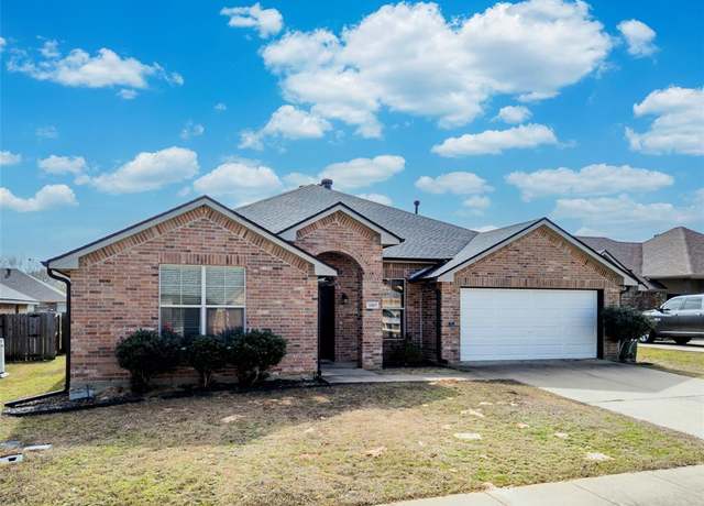 Property at 10807 Westhaven Cir, Flint, TX 75762, 3 beds, 2 baths