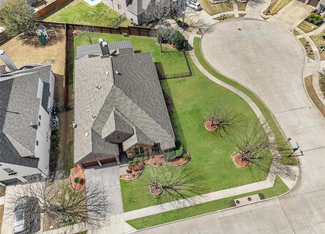 Property at 741 Butchart Dr, Prosper, TX 75078, 4 beds, 3 baths
