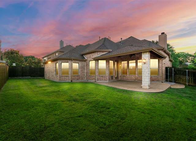 Property at 957 Pheasant Dr, Allen, TX 75013, 4 beds, 3 baths