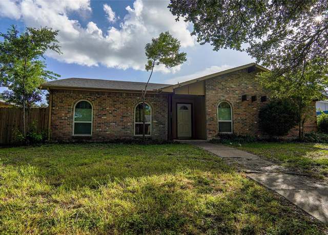 Property at 4329 Mayflower Dr, Garland, TX 75043, 4 beds, 2 baths