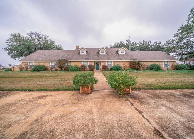 Property at 3123 US Highway 271 N, Pittsburg, TX 75686, 5 beds, 5 baths