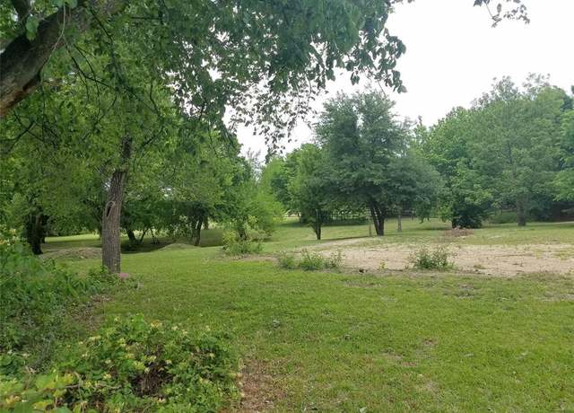 Property at 9880 N County Rd, Frisco, TX 75033