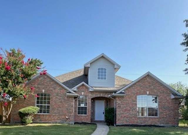 Property at 5421 Palace Dr, Richardson, TX 75082, 4 beds, 2.5 baths