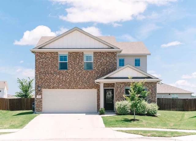Property at 2821 Plumbago Dr, Fort Worth, TX 76108, 4 beds, 2.5 baths