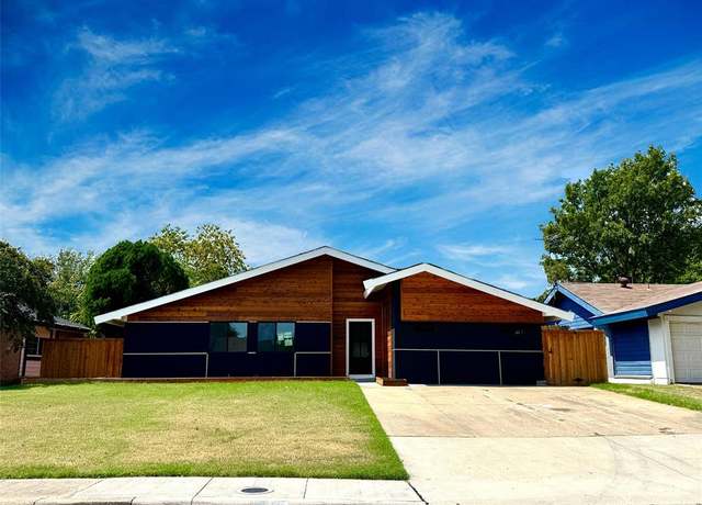 Property at 3349 Glenwood Ln, Plano, TX 75074, 5 beds, 4 baths