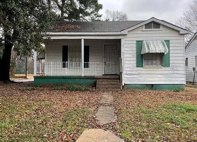 Property at 2838 Midway St, Shreveport, LA 71109, 3 beds, 1.5 baths