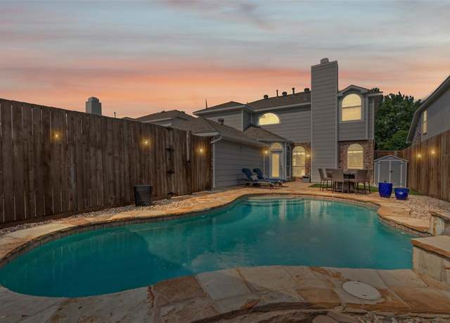 Property at 7817 Gibsland Dr, Plano, TX 75025, 3 beds, 2.5 baths