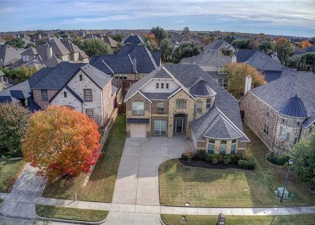 Property at 33 Tennis Village Dr, Heath, TX 75032, 4 beds, 3.5 baths