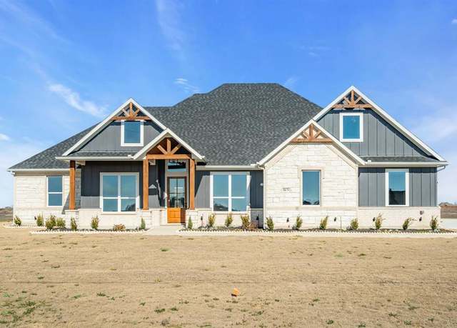 Property at 561 N Armstrong Rd, Venus, TX 76084, 5 beds, 3 baths