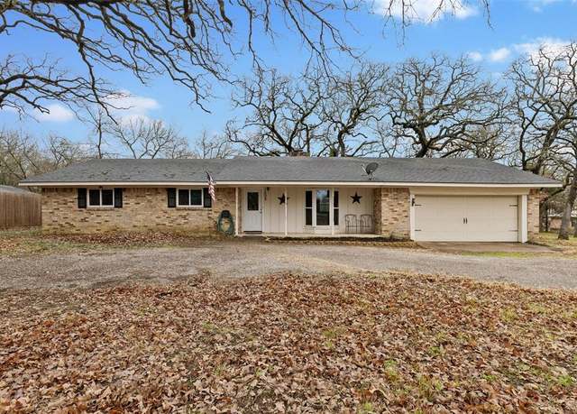Property at 1508 County Road 429, Cleburne, TX 76031, 3 beds, 2 baths
