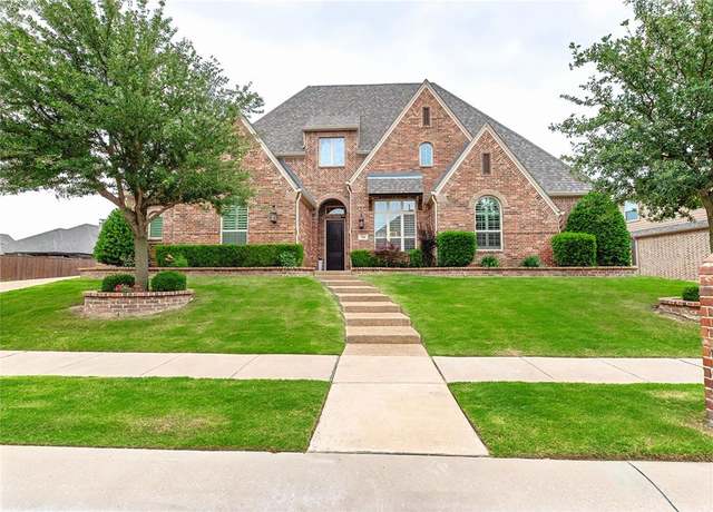Property at 741 Moss Glen Dr, Prosper, TX 75078, 4 beds, 3.5 baths