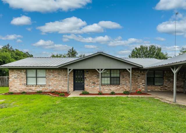 Property at 28074 State Highway 64 #64, Canton, TX 75103, 3 beds, 2 baths