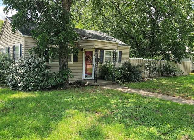 Property at 730 Indiana St, Graham, TX 76450, 3 beds, 2 baths