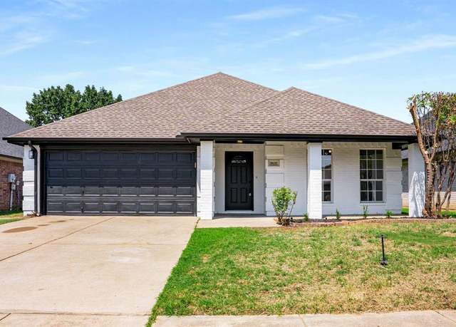 Property at 8637 Creede Trl, Fort Worth, TX 76118, 4 beds, 2 baths