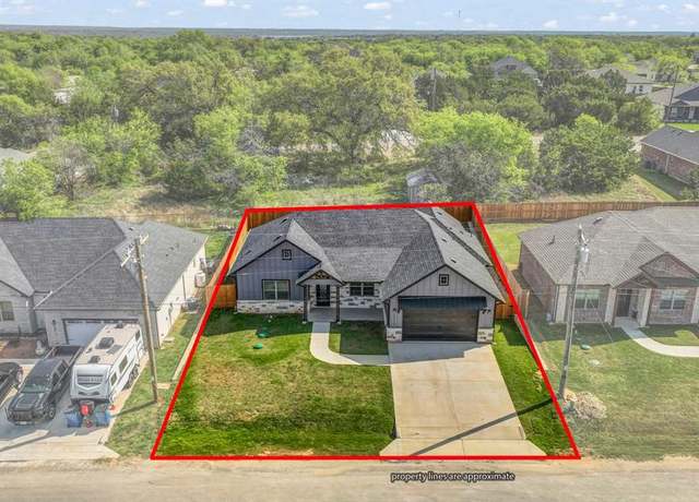 Property at 5513 Firewood Trl, Granbury, TX 76048, 3 beds, 2.5 baths