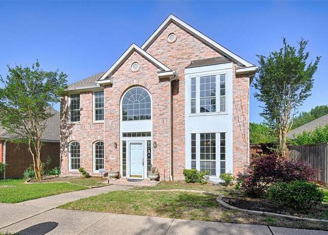 Property at 2325 Havard Oak Dr, Plano, TX 75074, 4 beds, 2.5 baths