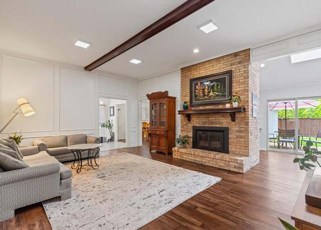 Property at 18512 Featherwood Dr, Dallas, TX 75252, 4 beds, 2.5 baths