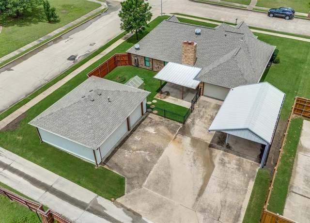 Property at 3410 Meadow Creek Ln, Sachse, TX 75048, 3 beds, 2 baths