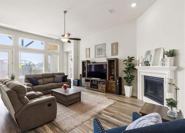 Property at 2618 Flatbush Ave, Midlothian, TX 76065, 3 beds, 2.5 baths