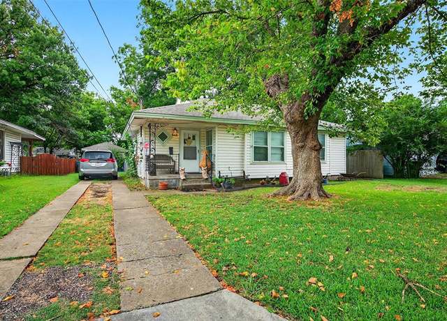 Property at 545 N Wharton St, Sherman, TX 75092, 3 beds, 1 bath