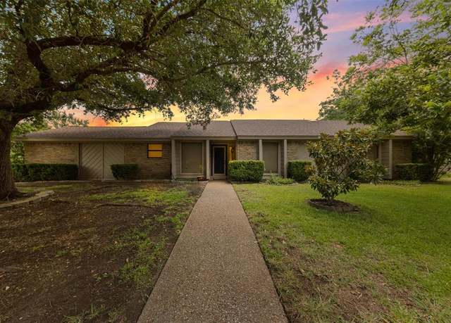 Property at 9915 Ramblewood Dr, Woodway, TX 76712, 3 beds, 2 baths