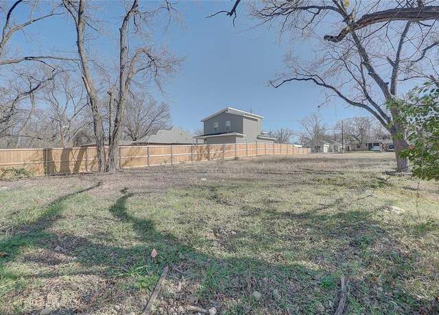 Property at 4511 Yancy St, Dallas, TX 75216