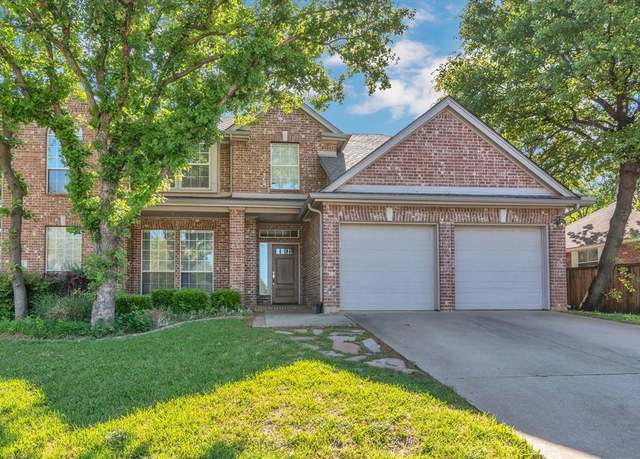 Property at 2714 View Meadow Dr, Grapevine, TX 76051, 4 beds, 2.5 baths