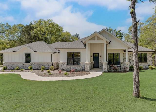 Property at 269 Legacy Ln, Edgewood, TX 75117, 4 beds, 2.5 baths